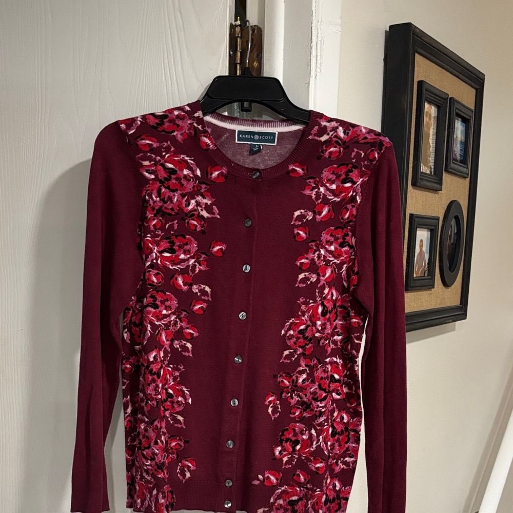 Karen Scott Women's Burgundy Floral Cardigan